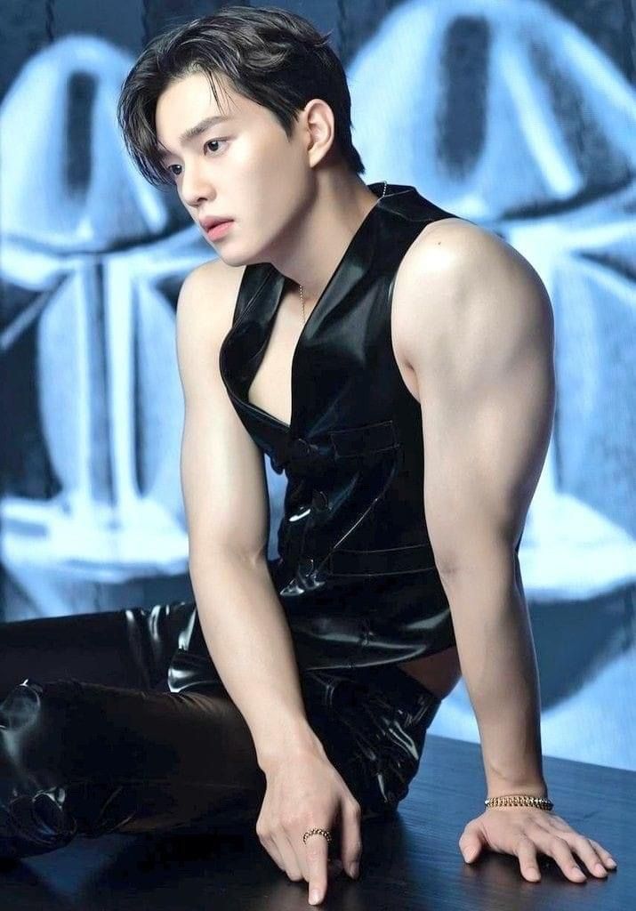 Song Kang Modeling